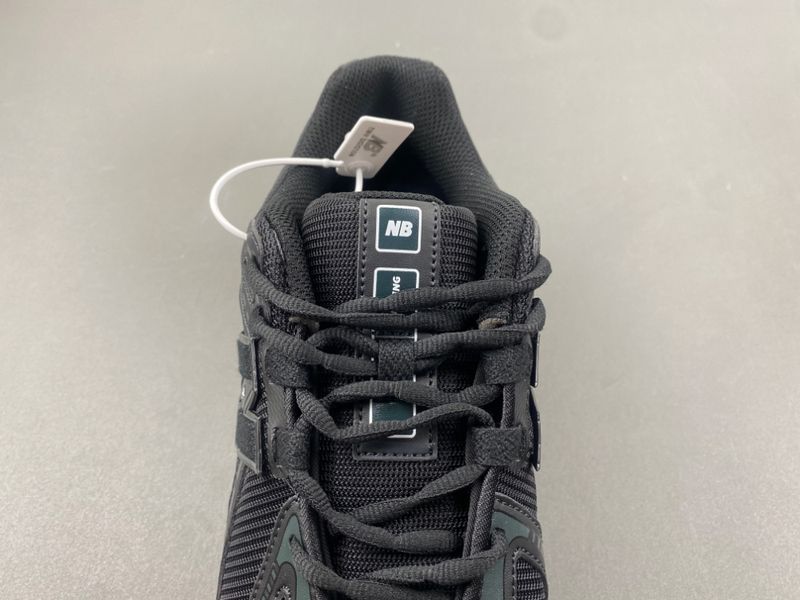 New Balance 1906R Black M1906RBB