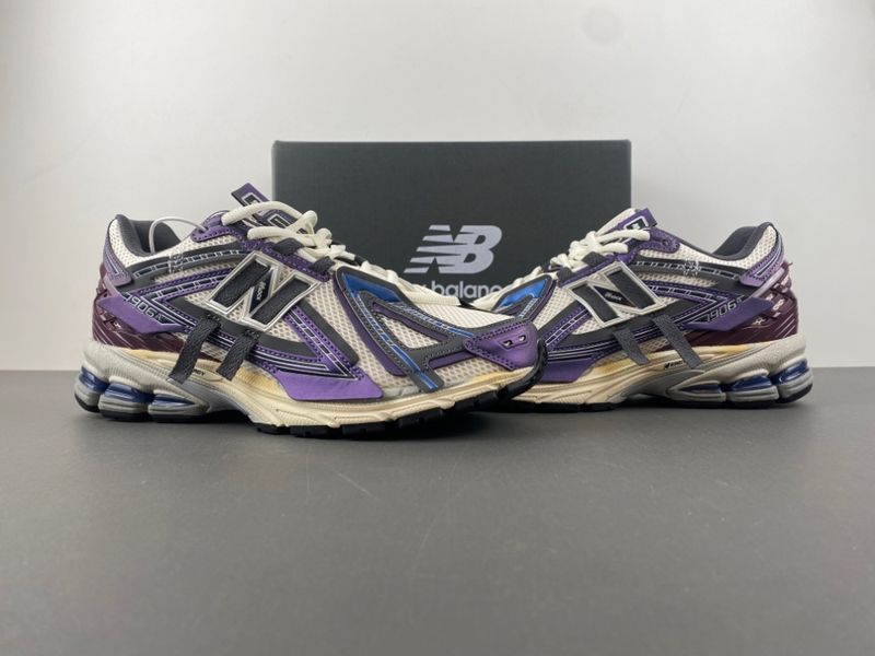 New Balance 1906A Inkwell Sea Salt  U1906ANB