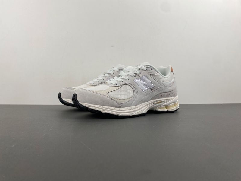 New Balance 2002R Reflection Sepia M2002REC