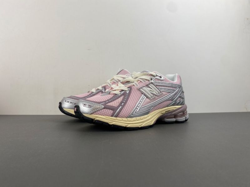 New Balance 1906R Rose Sugar Silver U1906RNF