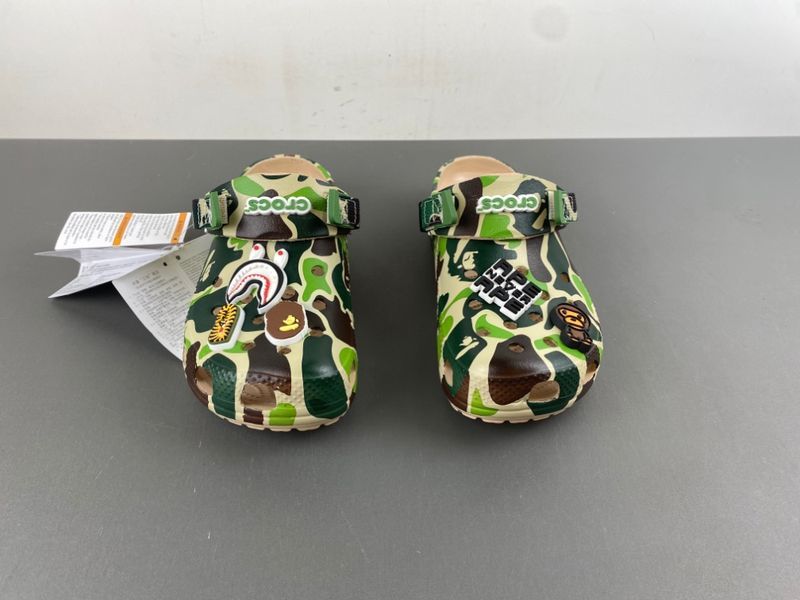 Crocs Classic Clog A Bathing Ape ABC Camo 209627-212 209627-4TB 209627-6I2