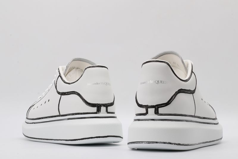 A*exander M*queen Sneaker