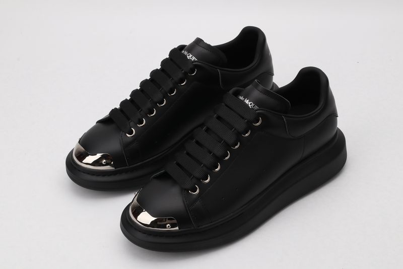 A*exander M*queen Sneaker