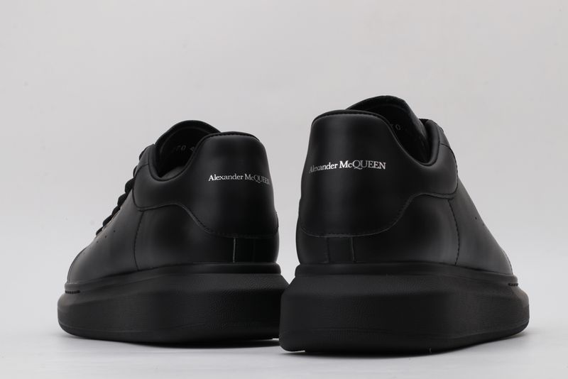 A*exander M*queen Sneaker