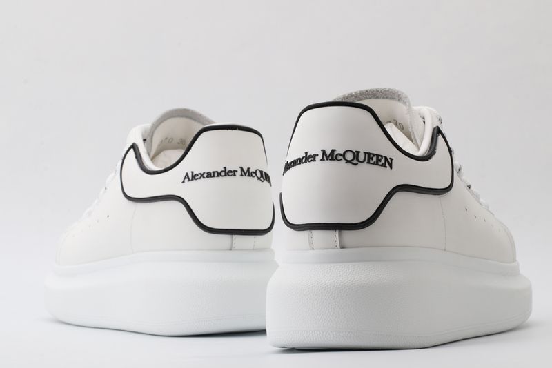 A*exander M*queen Sneaker