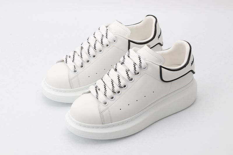 A*exander M*queen Sneaker