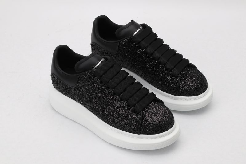 A*exander M*queen Sneaker