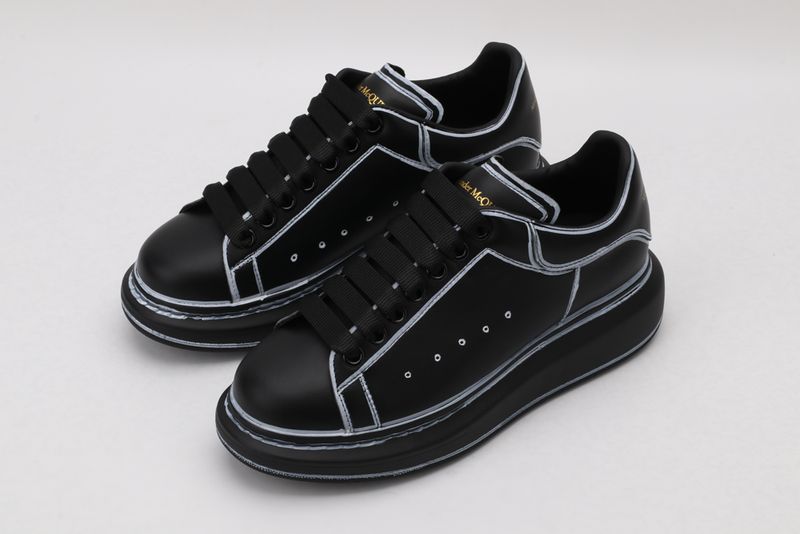 A*exander M*queen Sneaker