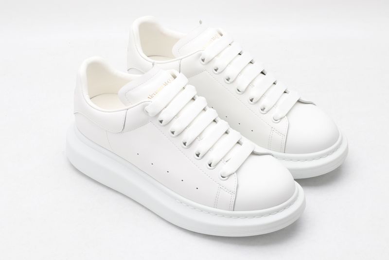 A*exander M*queen Sneaker
