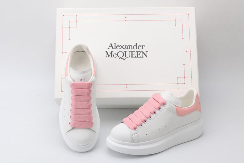 A*exander M*queen Sneaker