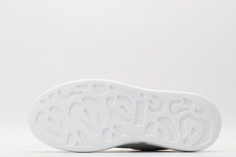 A*exander M*queen Sneaker