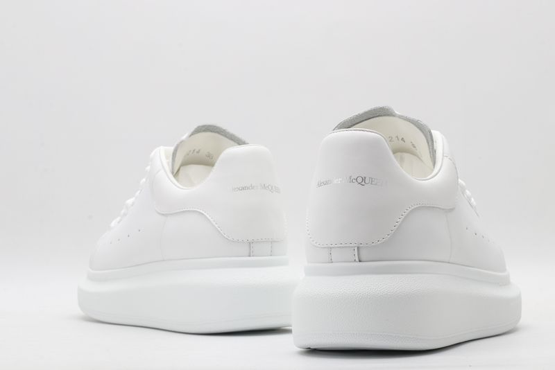A*exander M*queen Sneaker
