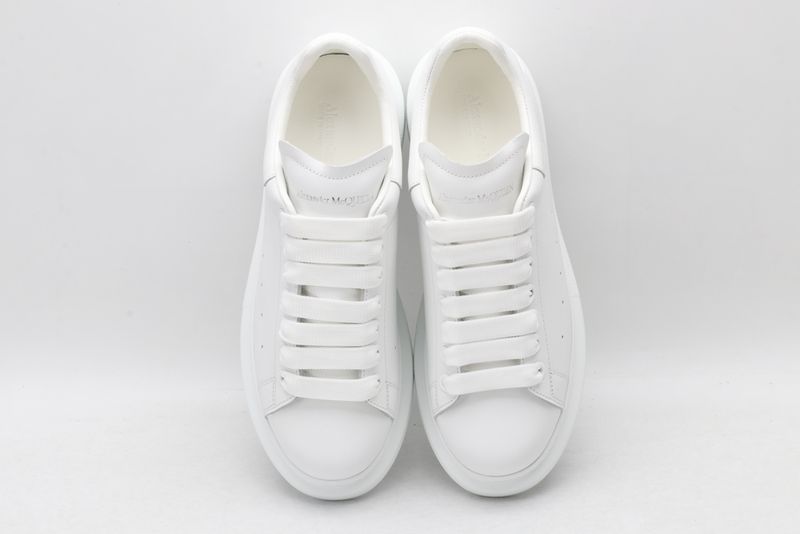 A*exander M*queen Sneaker