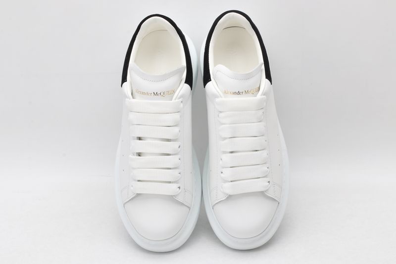 A*exander M*queen Sneaker