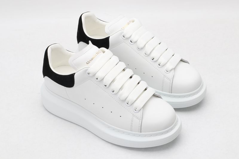 A*exander M*queen Sneaker