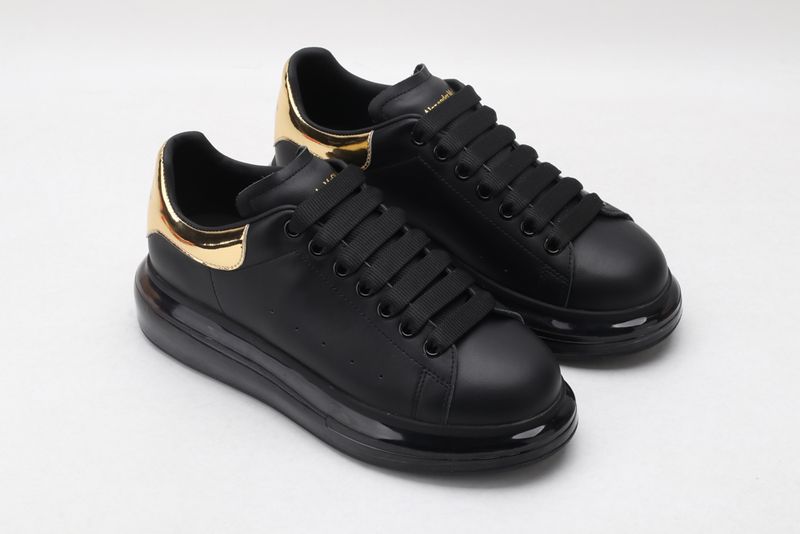 A*exander M*queen Sneaker