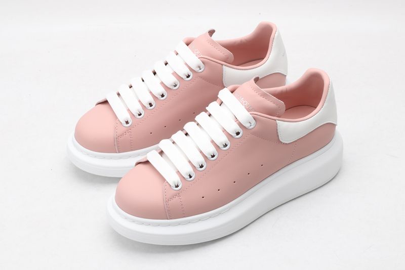 A*exander M*queen Sneaker