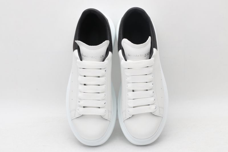 A*exander M*queen Sneaker