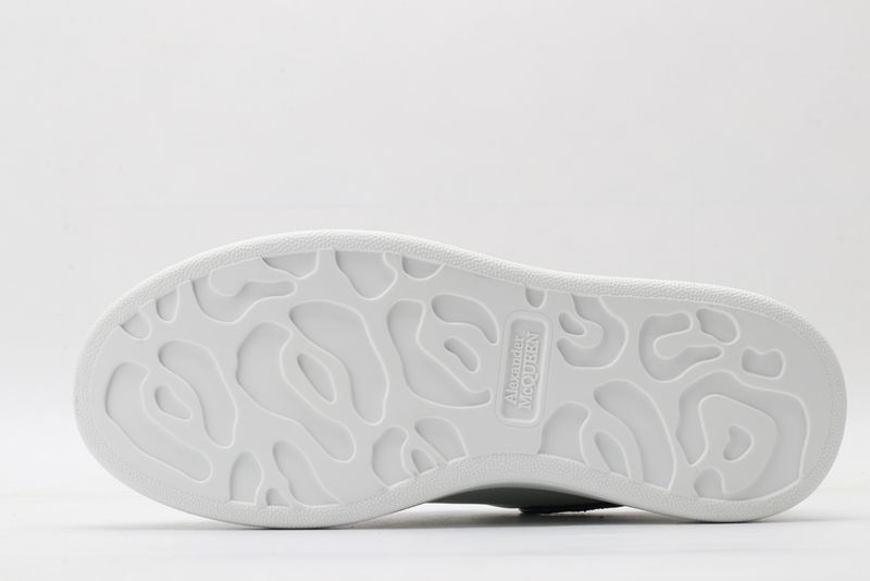 A*exander M*queen Sneaker