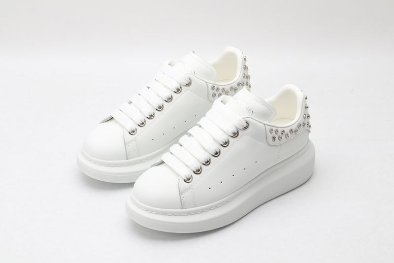 A*exander M*queen Sneaker