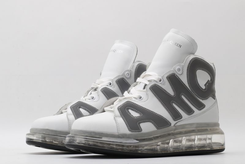 A*exander M*queen Sneaker