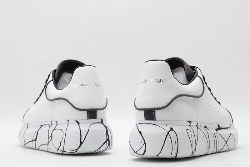 A*exander M*queen Sneaker