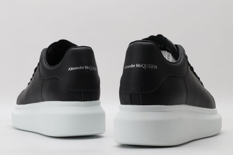 A*exander M*queen Sneaker
