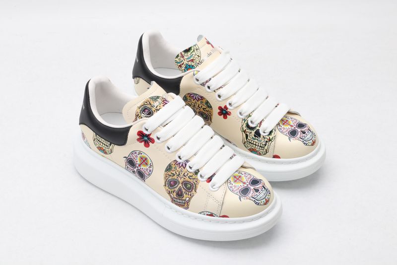 A*exander M*queen Sneaker