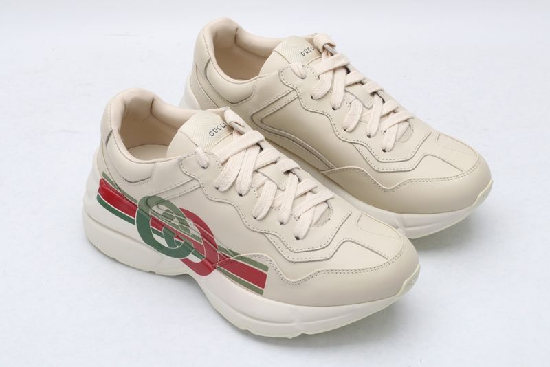G*cci Sneaker