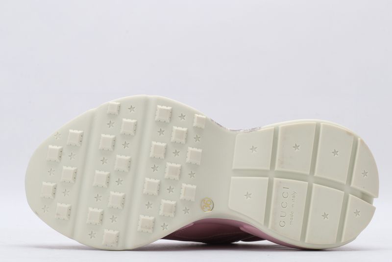 G*cci Sneaker