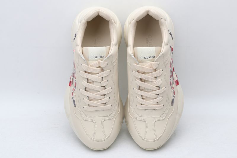 G*cci Sneaker