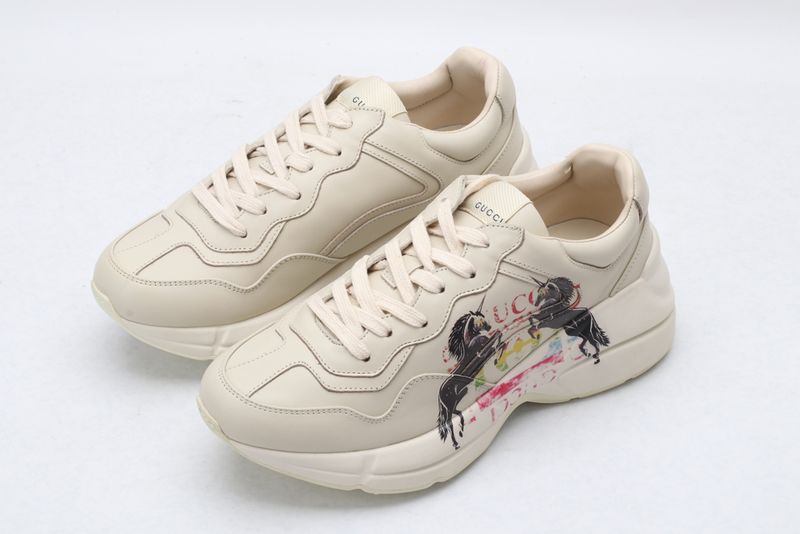 G*cci Sneaker