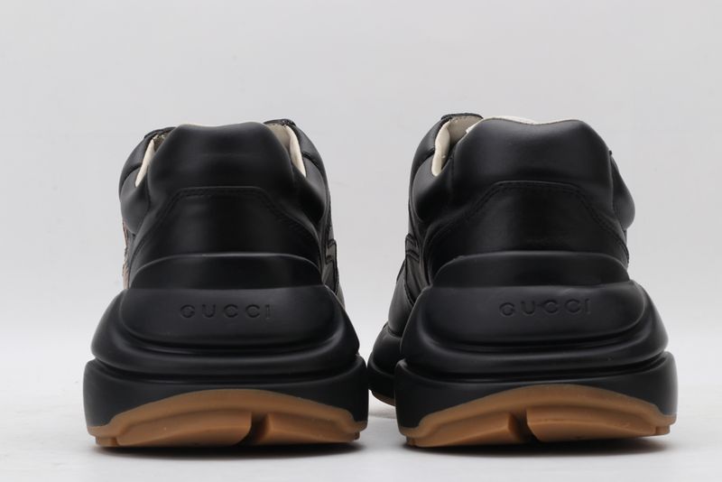 G*cci Sneaker