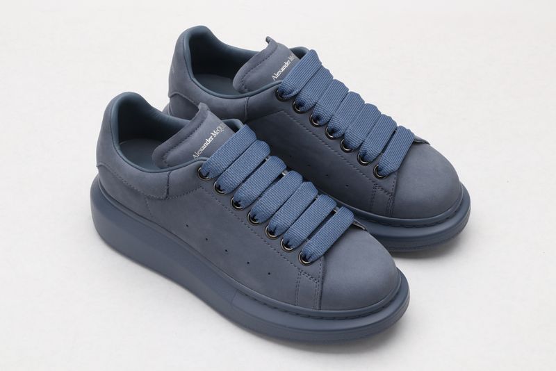 A*exander M*queen Sneaker