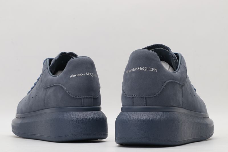 A*exander M*queen Sneaker
