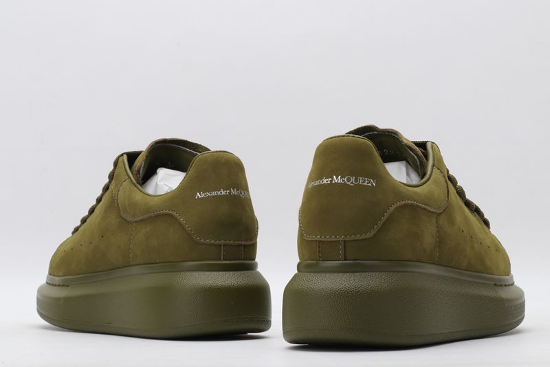 A*exander M*queen Sneaker