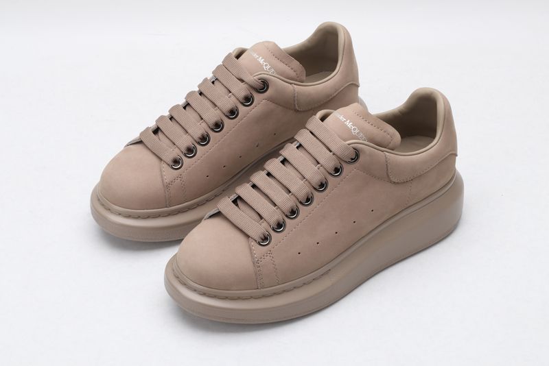 A*exander M*queen Sneaker