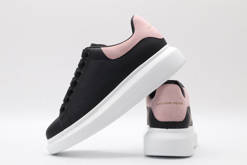 A*exander M*queen Sneaker