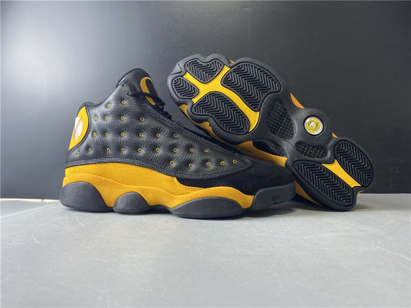 Air Jordan 13 Retro Oregon Track & Field PE AR4390-035