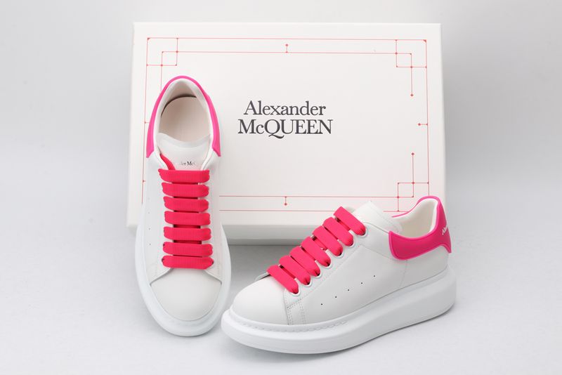 A*exander M*queen Sneaker