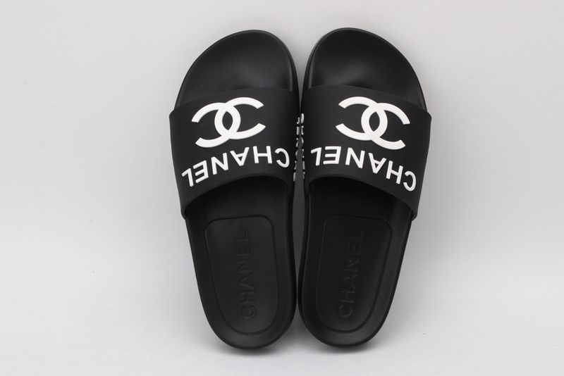 C*anel Sandals