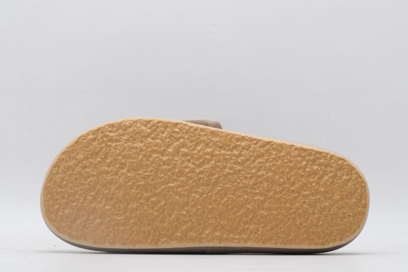 Yeezy Slide