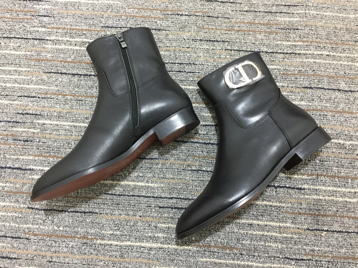 Women D*or Boot