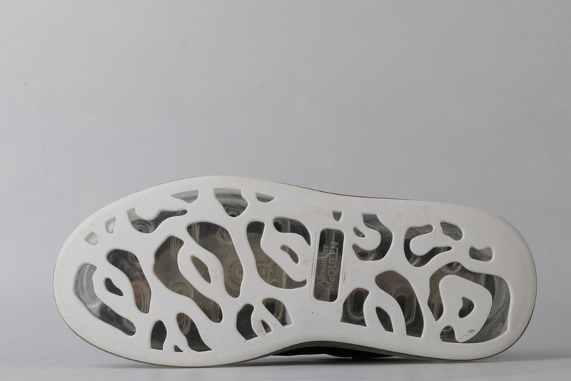 A*exander M*queen Sneaker