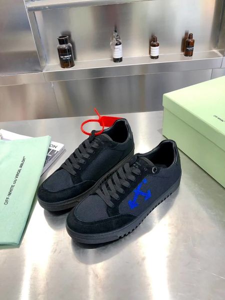 Men Women O*ff W*hite Sneaker