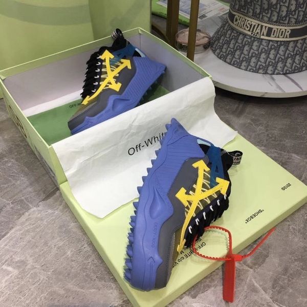 Men Women O*ff W*hite Sneaker