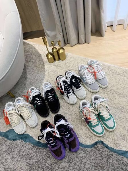 Men Women O*ff W*hite Sneaker