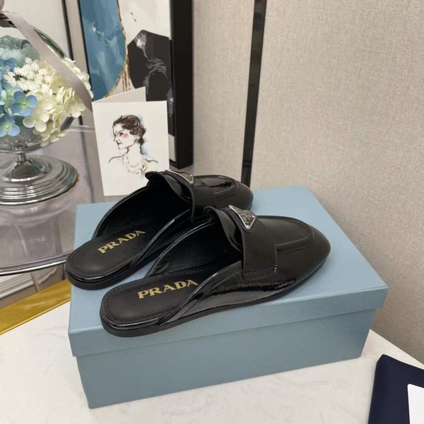 Women P*rada Top Slipper