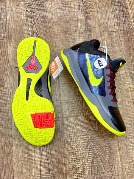 NIKE KOBE 5