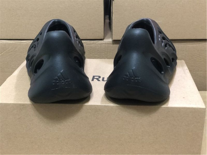 Yeezy Foam Runner